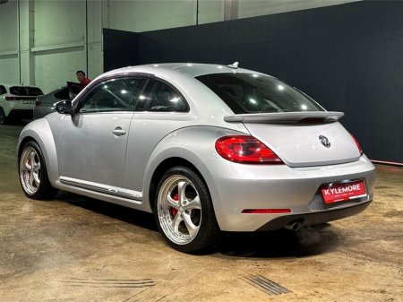 2016 Volkswagen Beetle LEATHER PACKAGE - 1.2 AUTOMATIC - REVERSE CAMERA €13,950 thumbnail
