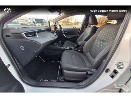2023 Toyota Corolla LUNA 4DR SPORT SALOON €28,950 thumbnail