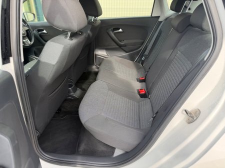 2014 Volkswagen Polo - thumbnail 15