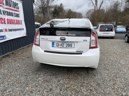 2013 Toyota Prius - thumbnail 4