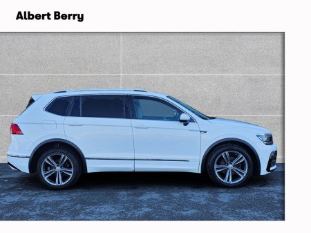 2018 Volkswagen Tiguan - thumbnail 3