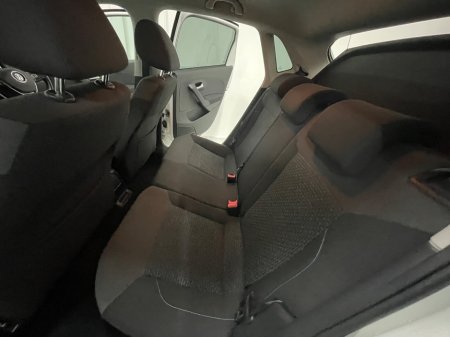 2016 Volkswagen Polo 1.0 5DR 75HP Comfortline €12,995 thumbnail