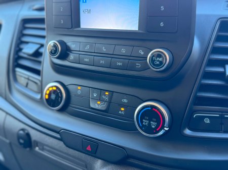 2021 Ford Transit Custom - thumbnail 25