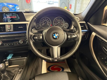 2014 BMW 3 Series - thumbnail 13