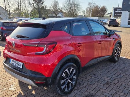 2022 Renault Captur - thumbnail 3