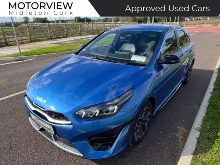 2022 Kia Ceed - thumbnail 2