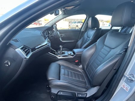 2020 BMW 3 Series - thumbnail 15