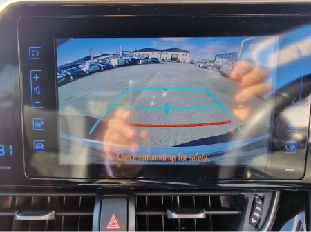 2018 Toyota C-HR - thumbnail 21