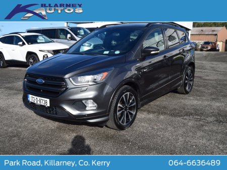2017 Ford Kuga - view 4
