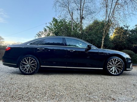 2019 Audi A8 - thumbnail 5