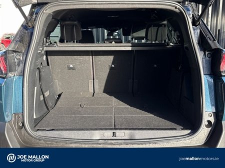 2025 Peugeot 5008 - thumbnail 13