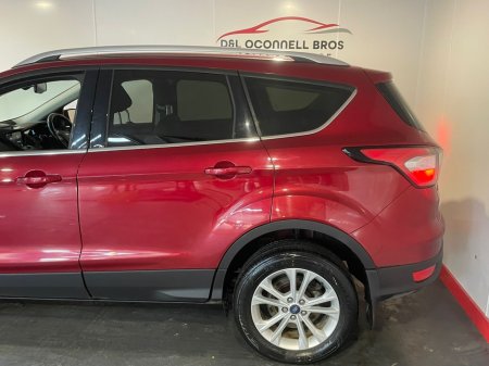 2017 Ford Kuga - thumbnail 9