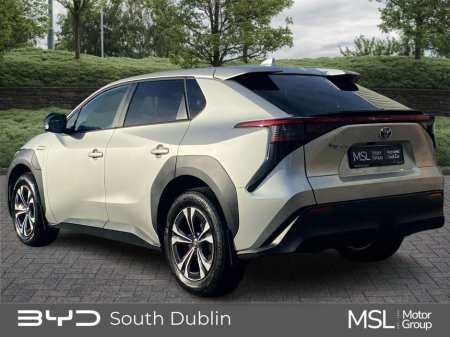 2023 Toyota bZ4X - view 4