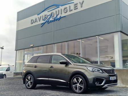 2019 Peugeot 5008 Allure 7SEATS 1.5 Blue HDI 130 4D €20,950 thumbnail