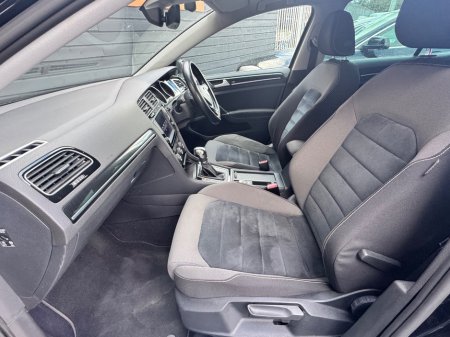 2016 Volkswagen Golf - thumbnail 12