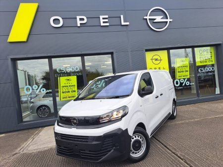 2025 Opel Vivaro  €25,950