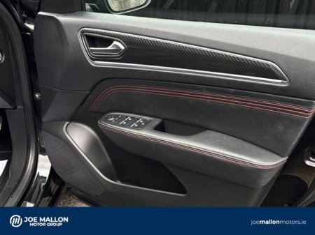 2022 Renault Arkana R.S. LINE E-TECH HYBRID 145 AUTO €26,950 thumbnail