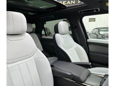 2023 Land Rover Range Rover Sport - thumbnail 6