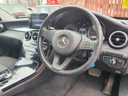 2016 Mercedes-Benz C Class - thumbnail 5