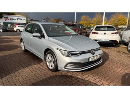 2023 Volkswagen Golf Life 1.0 TSI 110HP 5DR €28,990