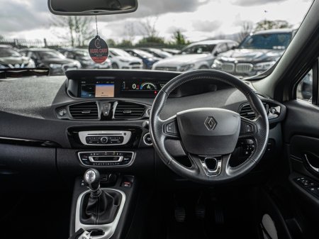 2015 Renault Scenic - photo 6