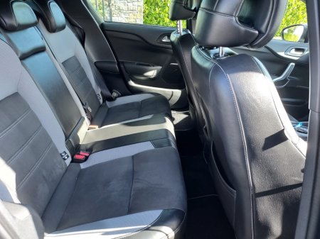 2017 Citroen DS4 DS4 Prestige Crossback - 12 Month Warranty €10,950 thumbnail