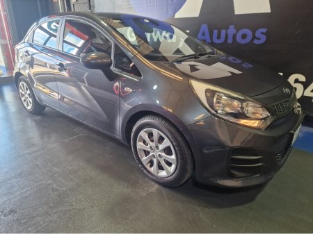 2016 Kia Rio - thumbnail 13