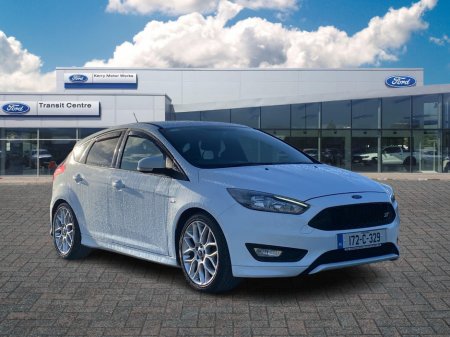 2017 Ford Focus ST-Line 2.0 TDCI 150BHP... 18 Alloys + Sunroof