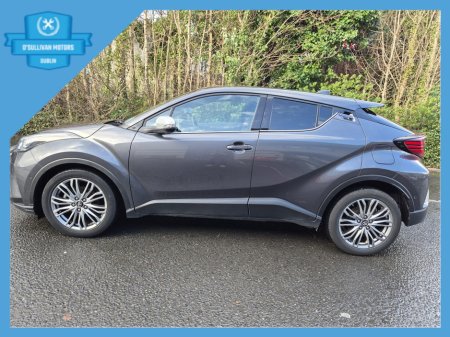 2023 Toyota C-HR HYBRID SOL 4DR AUTO €22,499 thumbnail