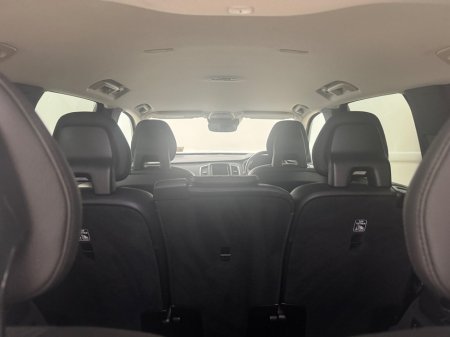 2020 Volvo XC90 B5 (235hp) AWD Momentum Auto thumbnail