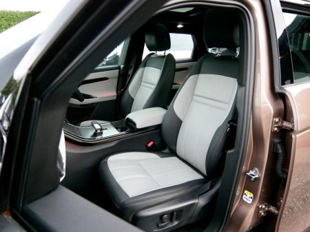 2025 Land Rover Range Rover Evoque 1.5 I3 PHEV 269 PS Dynamic SE €59,950 thumbnail