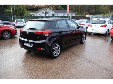 2017 Hyundai i20 Active Low Mileage €11,995 thumbnail