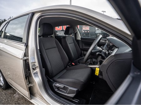 2019 Volkswagen Polo 2019 VW Polo 1.0tsi/FSH/1 Owner/1yr warranty €15,888 thumbnail