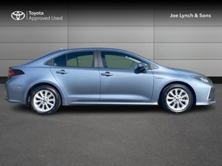 2022 Toyota Corolla COROLLA HYB LUNA SALOON €26,945