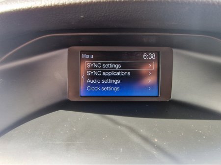 2015 Ford Focus - thumbnail 23