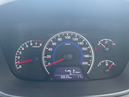 2019 Hyundai i10 - thumbnail 15