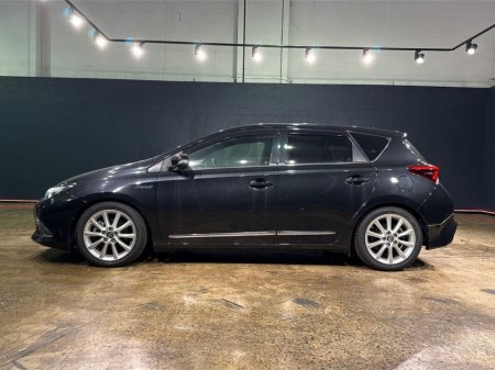 2016 Toyota Auris - thumbnail 6