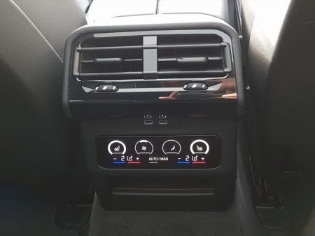 2025 BMW i5 - thumbnail 25