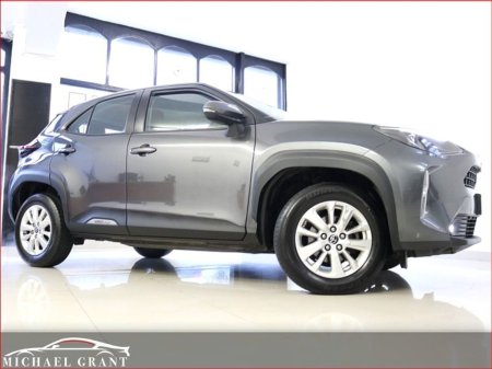 2023 Toyota Yaris Cross 1.5 HYBRID CVT AUTOMATIC LUNA 1 OWNER IRISH CAR €24,900 thumbnail