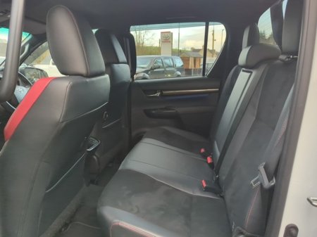 2024 Toyota Hilux FRESH SELECTION OF TRADE-INS HILUX GR SPORT D/CAB €63,000 thumbnail