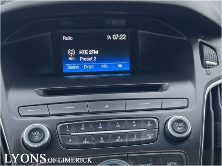 2017 Ford Focus 1.0 Ecoboost 100PS Style €12,950 thumbnail