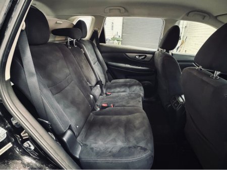 2017 Nissan X-Trail - thumbnail 13