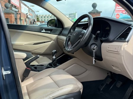 2017 Hyundai Tucson - thumbnail 15