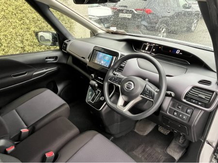 2022 Nissan Serena 8 SEATER AUTOMATIC HYBRID 2.0 PETROL //POWER SLIDING REAR DOORS//360 PARKING CAMERAS//KEYLESS ENTRY// €24,950 thumbnail