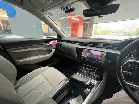 2021 Audi e-tron - thumbnail 19