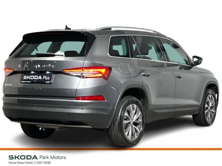 2023 Skoda Kodiaq Ambition 7 Seats DSG 2.0TDI 150BHP - Reversing Camera - Climate Control - Heated Seats - Cruise Control - Apple CarPlay/Android Auto thumbnail
