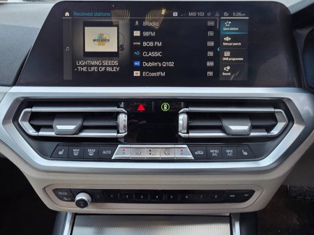 2021 BMW 3 Series - thumbnail 19