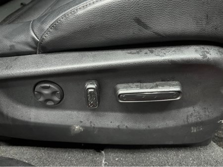 2022 Honda CR-V €33950 2022 HONDA CR-V EHEV EX HYBRID 2.0 AUTOMATIC / CRUISE CONTROL / REVERSE CAMERA / ELECTRIC MEMORY & HEATED SEATS / PADDLE SHIFTERS €33,950 thumbnail