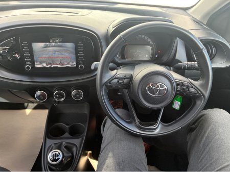 2023 Toyota Aygo X - thumbnail 23