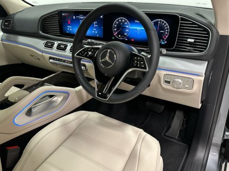 2026 Mercedes-Benz GLE Class GLE400 e 4Matic AMG Exterior Line Sport Edition PHEV €114,395 thumbnail